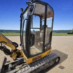 Brugt Caterpillar 302.7D CR - Minigraver / mini excavator 3 ton, �rgang 2016