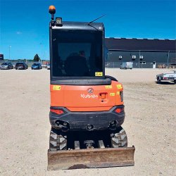 Brugt Kubota KX027-4 - minigraver / mini excavator 2,7 ton, �rgang 2021 - Tiltman - Kom med et bud