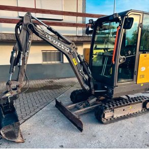 Brugt Volvo EC18E Minigravemaskine / mini excavator 1.8 ton, �rgang 2022 - Auktion - Kom med et bud