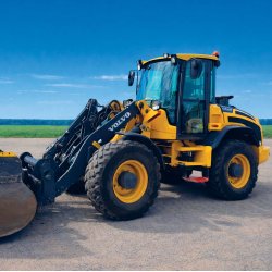 Brugt Volvo L 50 H Gummil�sser - Auktion - Kom med et bud