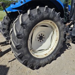 Brugt New Holland TS100 A, �rgang 2006 - Auktion- Kom med et bud