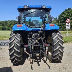 Brugt New Holland TS100 A, �rgang 2006 - Auktion- Kom med et bud