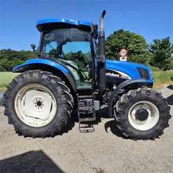 Brugt New Holland TS100 A, �rgang 2006 - Auktion- Kom med et bud