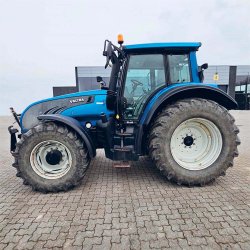 Brugt Valtra 202, �rgang 2011 - Bl� - Auktion - Kom med et bud
