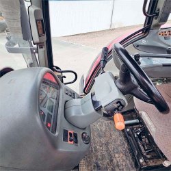 Brugt Valtra 202, �rgang 2011 - R�d - Auktion - Kom med et bud