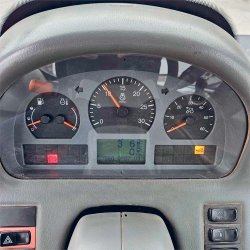 Brugt Valtra 202, �rgang 2011 - R�d - Auktion - Kom med et bud