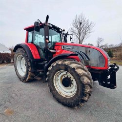 Brugt Valtra 202, �rgang 2011 - R�d - Auktion - Kom med et bud
